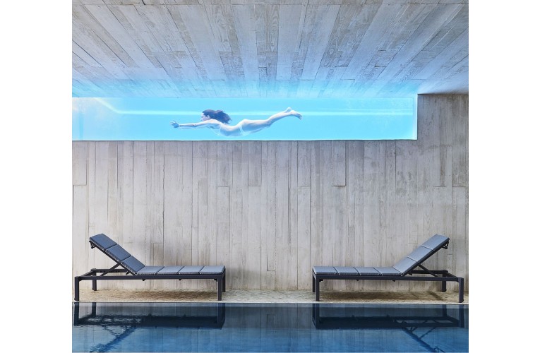 Шезлонг Relax